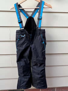 Crane Childrens Snow Pants (as new) Size 6 Black/Blue