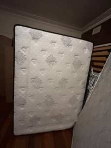 ! 5 x nice double mattress , 100$ each