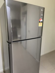 LG Refrigerator-Freezer 392L Model GT-442BPL