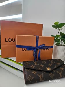 Louis Vuitton Jeanne Fuchsia Wallet, Bags, Gumtree Australia Wanneroo  Area - Yanchep