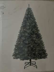Pre Lit 9 foot Christmas tree