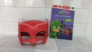 PJ Masks Owlette Mask & Level 1 Reader with Stickers - Like New!