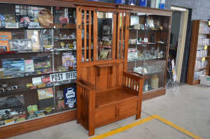 Vintage Oak Timber Hall Stand with Box Seat Storage Area.