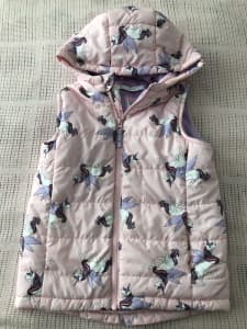 Girls Size 7 Unicorn Puffer Vest with hood