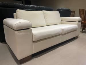 Wanted: BRAND NEW! 3 Piece Couch Set 