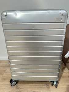 Wanted: Hard shell suitcase AWAY brand