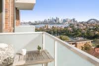 Two Bedroom Fully Furnished Apartment Harbour views from Mosman Bay
