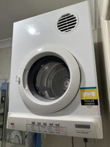 ELECTROLUX EDV605 6kg Dryer Automated Vented Drying System