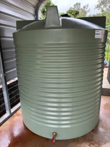 Round Rainwater Tank - NEW NEVER USED - about 2 weeks old