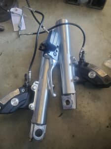 Harley twin disc and sliders