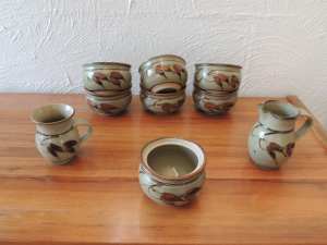 Vic Dandenong Ranges Olinda ceramic pottery : spare items $5 each