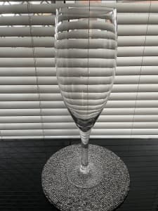 Tall Wine Glass 🍷 VASE