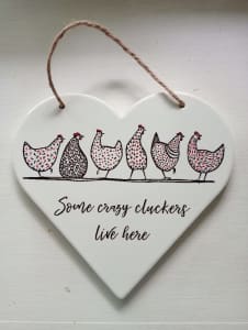 BRAND NEW Chicken Chook Wall Art Ceramic Heart Shaped Tile Cork 218mm
