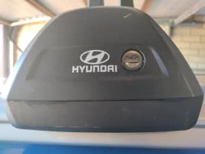 Genuine Hyundai Roof Rack 