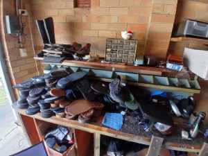 Shoe repair,making,leatherwork
