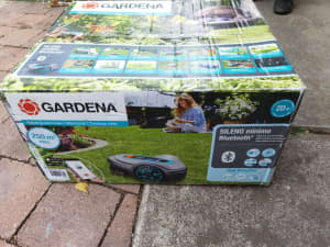 Gardena Sileno Minimo 250 Robotic Lawn mower Robot automatic