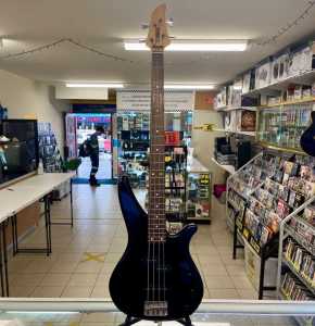 Yamaha RBX170 4-String Electric Bass Guitar Black - Excellent!!!