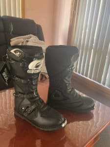 motocross boots second hand