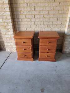 Matching pair solid wood 3 drawers bedside tables very good condition.