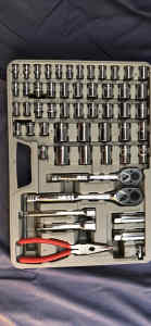 Crescent tool kit including metric and imperial
