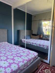 Room for rent available 7min walking distance from Ingleburn station