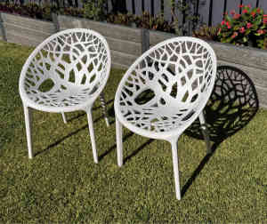 2 Outdoor Dining Chairs