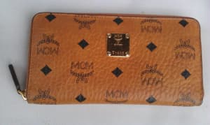 MCM Ladys Wallet, Luxury, Style No. MYL 4AVC47 CO001, Number H1605