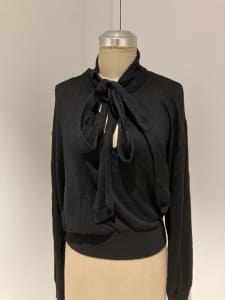 Zara black knit top sz L