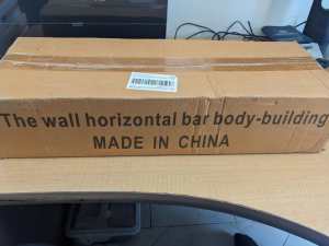 The Wall Horizontal Bar Body Building (BRAND NEW)