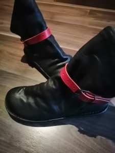 AS NEW Trippen Bomb Black Leather Ankle Boots. Size 40. 