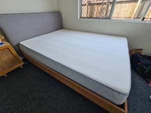 Queen bed frame & mattress 