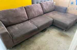 4 seater dark brown chaise lounge 