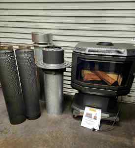 Coonara Bayview Wood Heater (Heats 250sqm) *3Spd Fan & Flue* 4.7kRRP