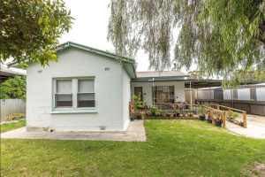 3 Bedroom, Mount Gambier Stone House with Large Shed for Sale or Rent