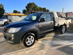 2015 Toyota Hilux Workmate 5 Sp Manual C/chas