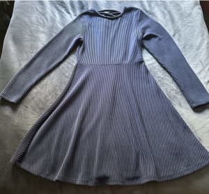 TILII girls size 10 Blue Skater dress