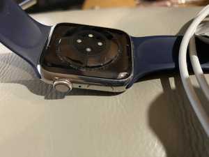 Apple Watch Series 6 with Sim and sapphire screen