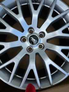 Genuine Ford Mustang Nickel Lustre Alloy Wheels