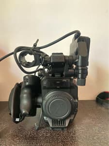 Panasonic AU-EVA1 compact 4K cinema camera
