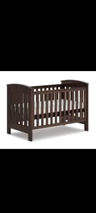 Boori Classic Cot (with trundle) & Change Table 
