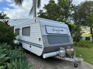 1999 Monarch Crusader 17 Pop Top in good condition with full annex