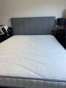Queen gaslight storage bed mattress