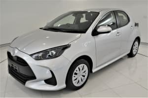 2021 Toyota Yaris Ascent Sport Silver Pearl Hatchback