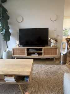 Mango wood and rattan TV unit 180cm - James Lane Tulum