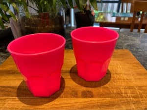 Pair of Hot Pink Fluro Plastic Cups Measure 9cm high,