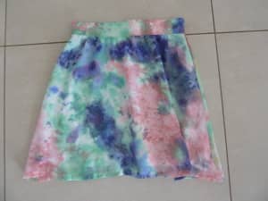 Womens Skirt. SUPRE. Size: XXS Elastic. Lined. Hardly worn Excel condn