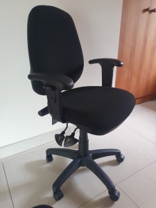 second hand office chair olx