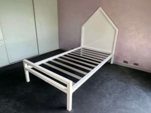 The Oliver House Bed & Headboard - King Single