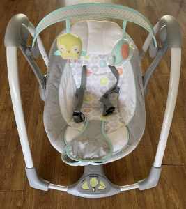 Baby Swing with melody - foldable