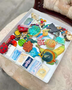 Lot of Mixed Vintage Souvenir Magnets - $123 or $3/magnet